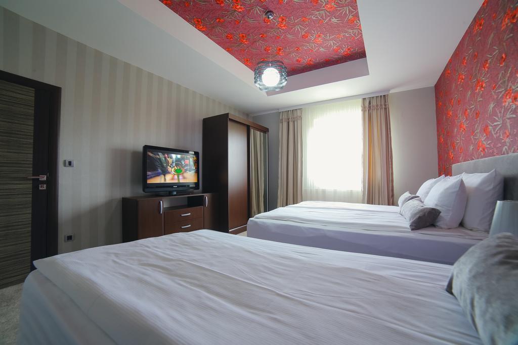 Garni Hotel Radovic Крагуевац Экстерьер фото