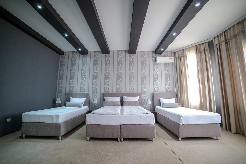 Garni Hotel Radovic Крагуевац Экстерьер фото