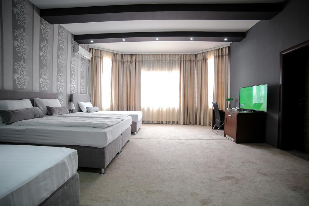 Garni Hotel Radovic Крагуевац Экстерьер фото