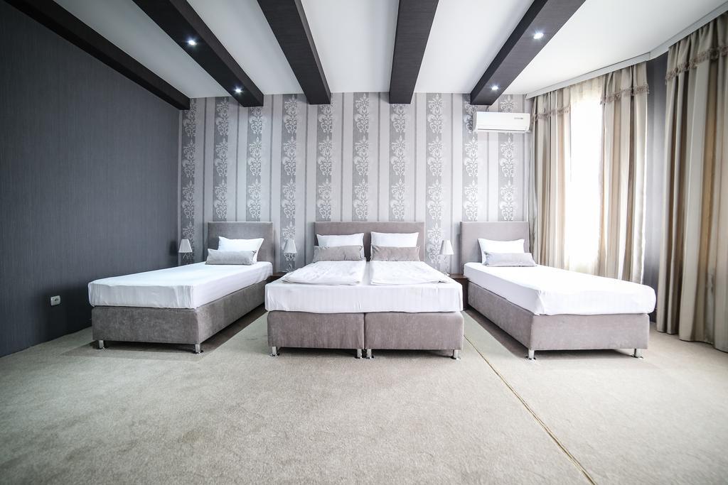 Garni Hotel Radovic Крагуевац Экстерьер фото