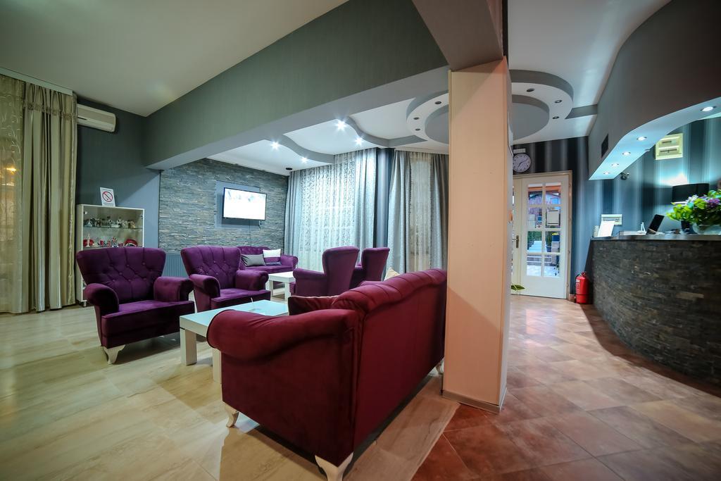 Garni Hotel Radovic Крагуевац Экстерьер фото