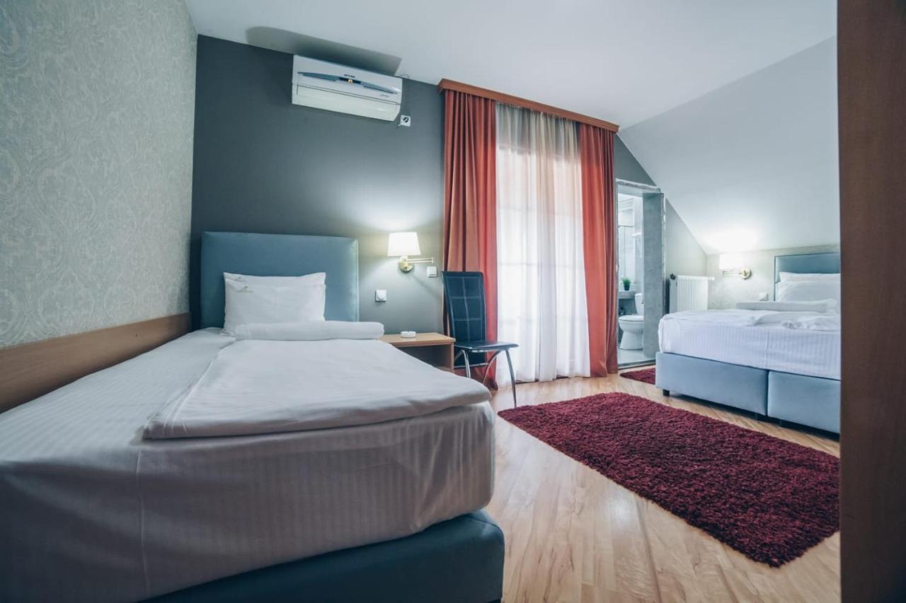 Garni Hotel Radovic Крагуевац Экстерьер фото
