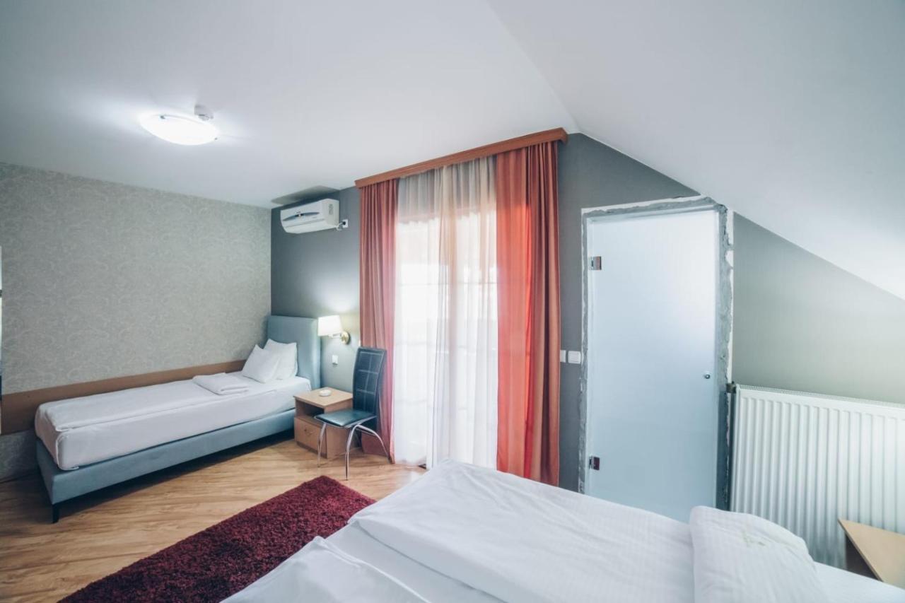 Garni Hotel Radovic Крагуевац Экстерьер фото
